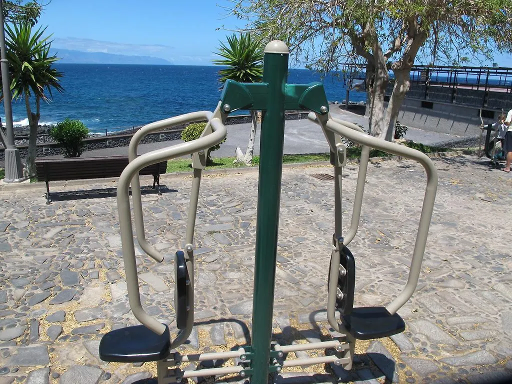 Apartment With Great Seaview Puerto de Santiago  Spanien
